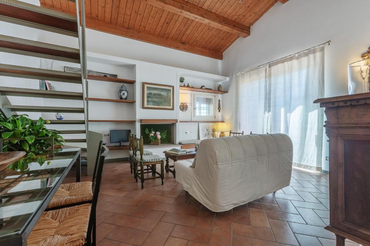 Francolino Duplex Charming La Farnia Villa Exterior foto